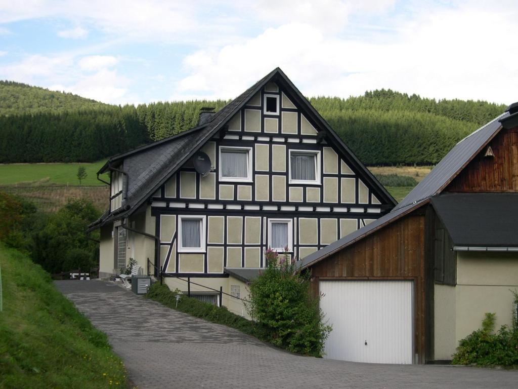 Apartamento Haus Wald-Eck Schmallenberg Exterior foto